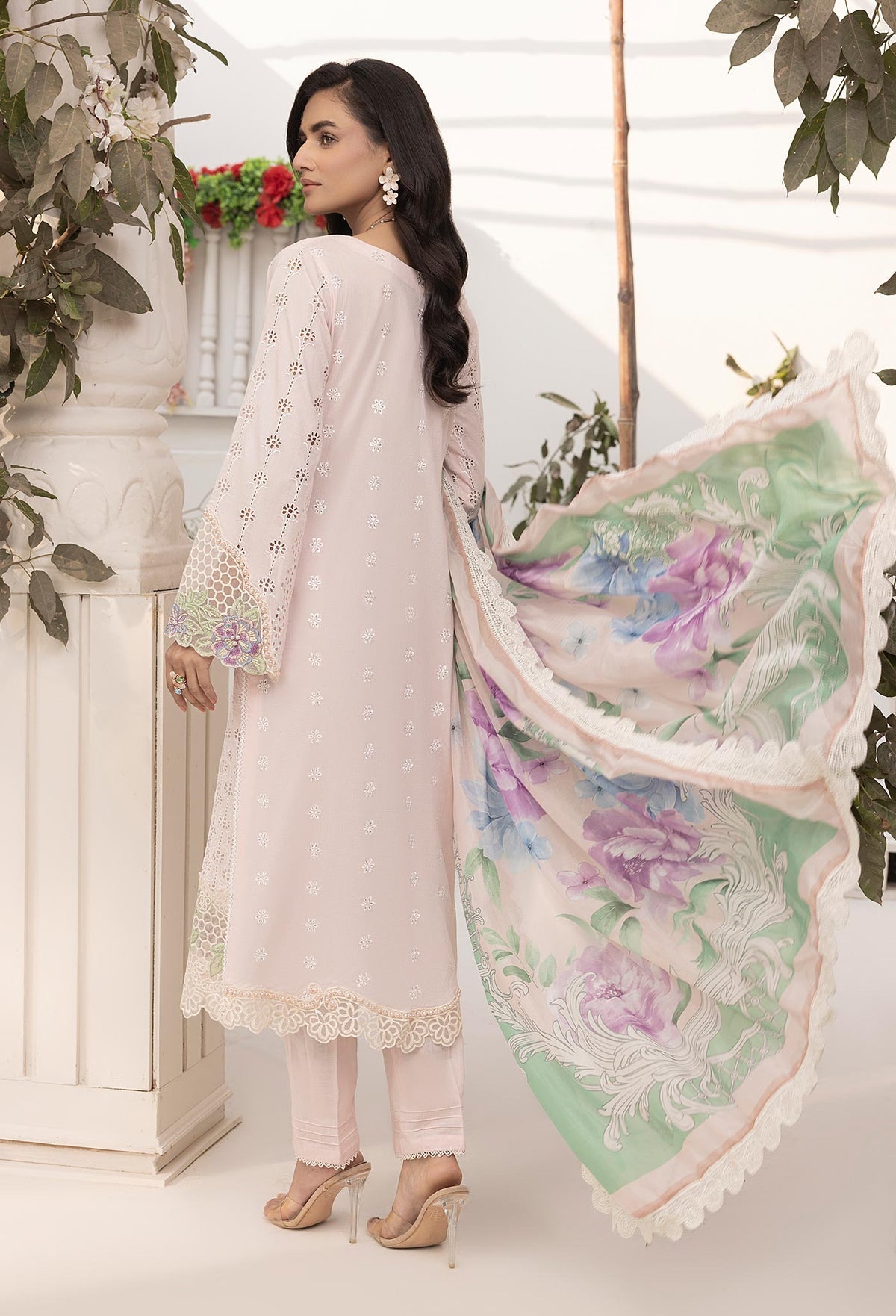 Ezlyn by Adans Libas Luxury Collection