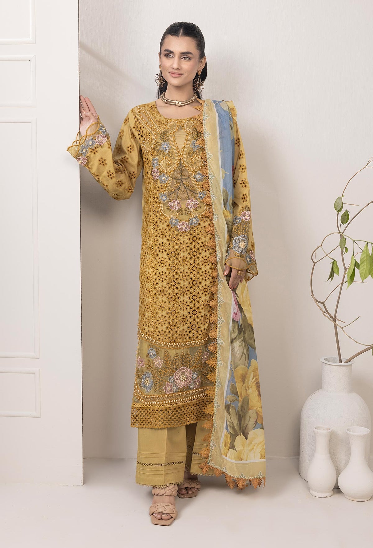 Ezlyn by Adans Libas Luxury Collection