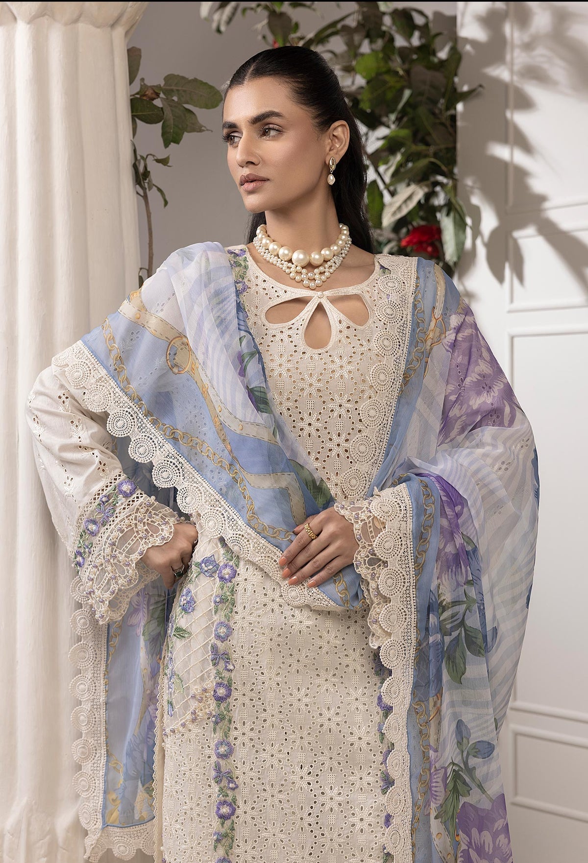 Ezlyn by Adans Libas Luxury Collection