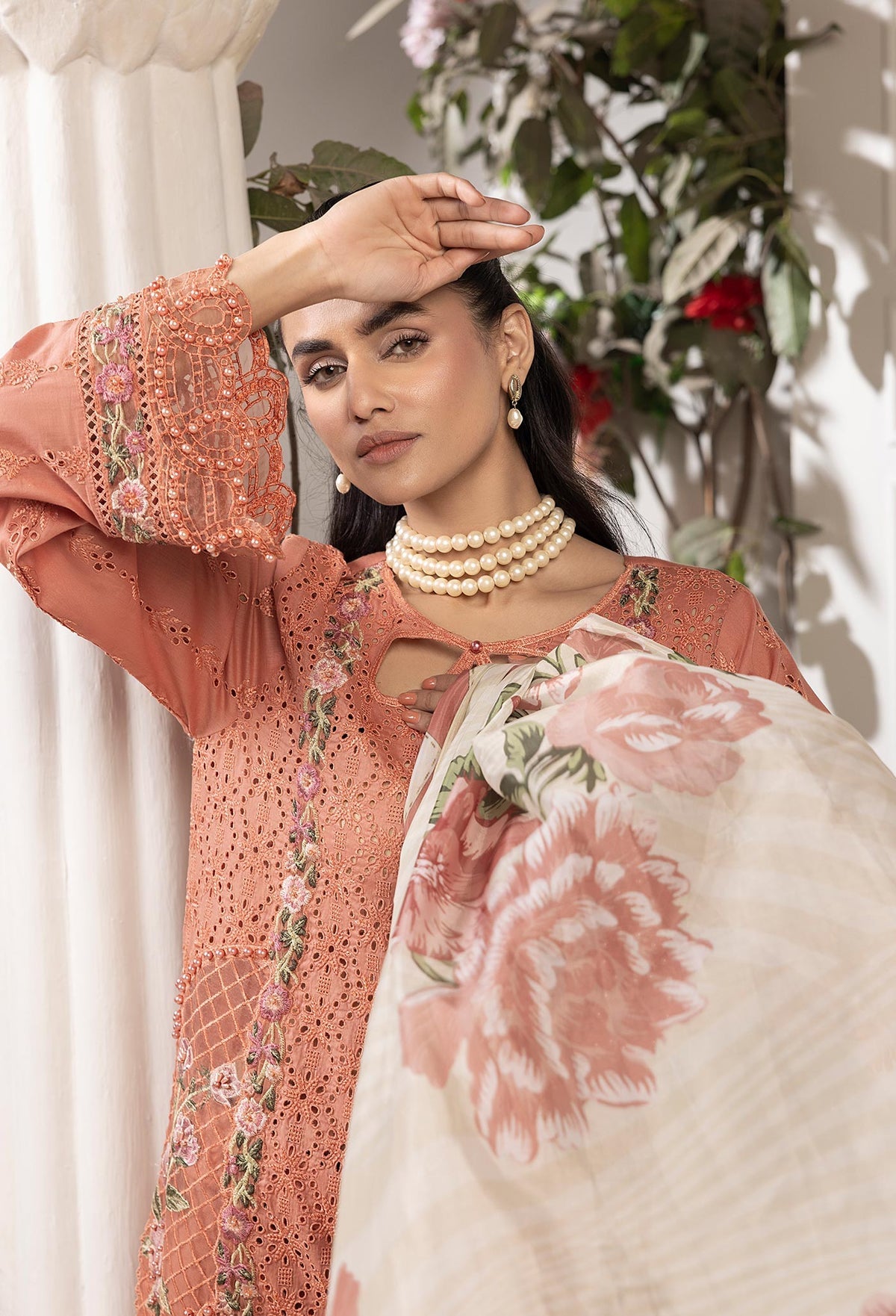 Ezlyn by Adans Libas Luxury Collection