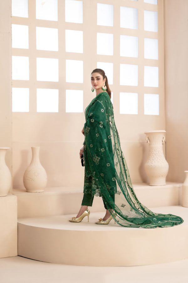 Zaren By Tawakkal Collection Embroidered Lawn Collection