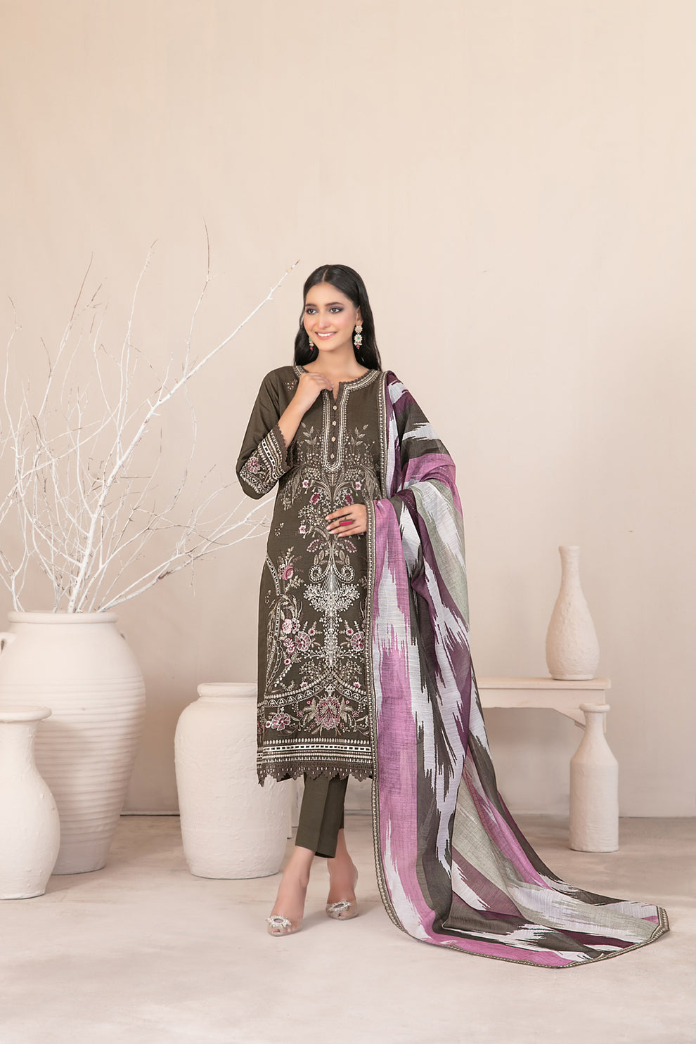 Oraibia by Tawakkal Luxury Lawn Collection