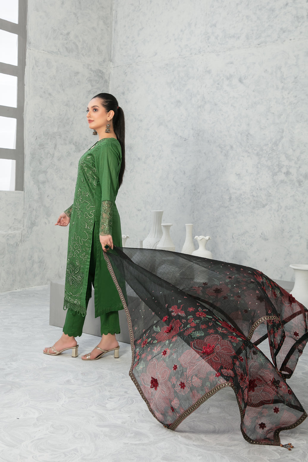 Zareesh By Tawakkal Embroidered Lawn Collection