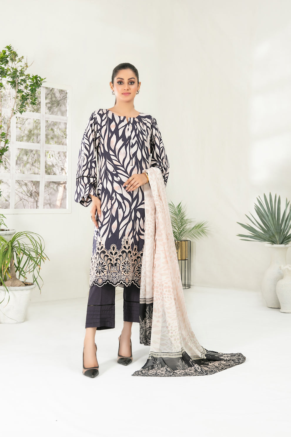 Fasha by Tawakkal Luxury Lawn Collection