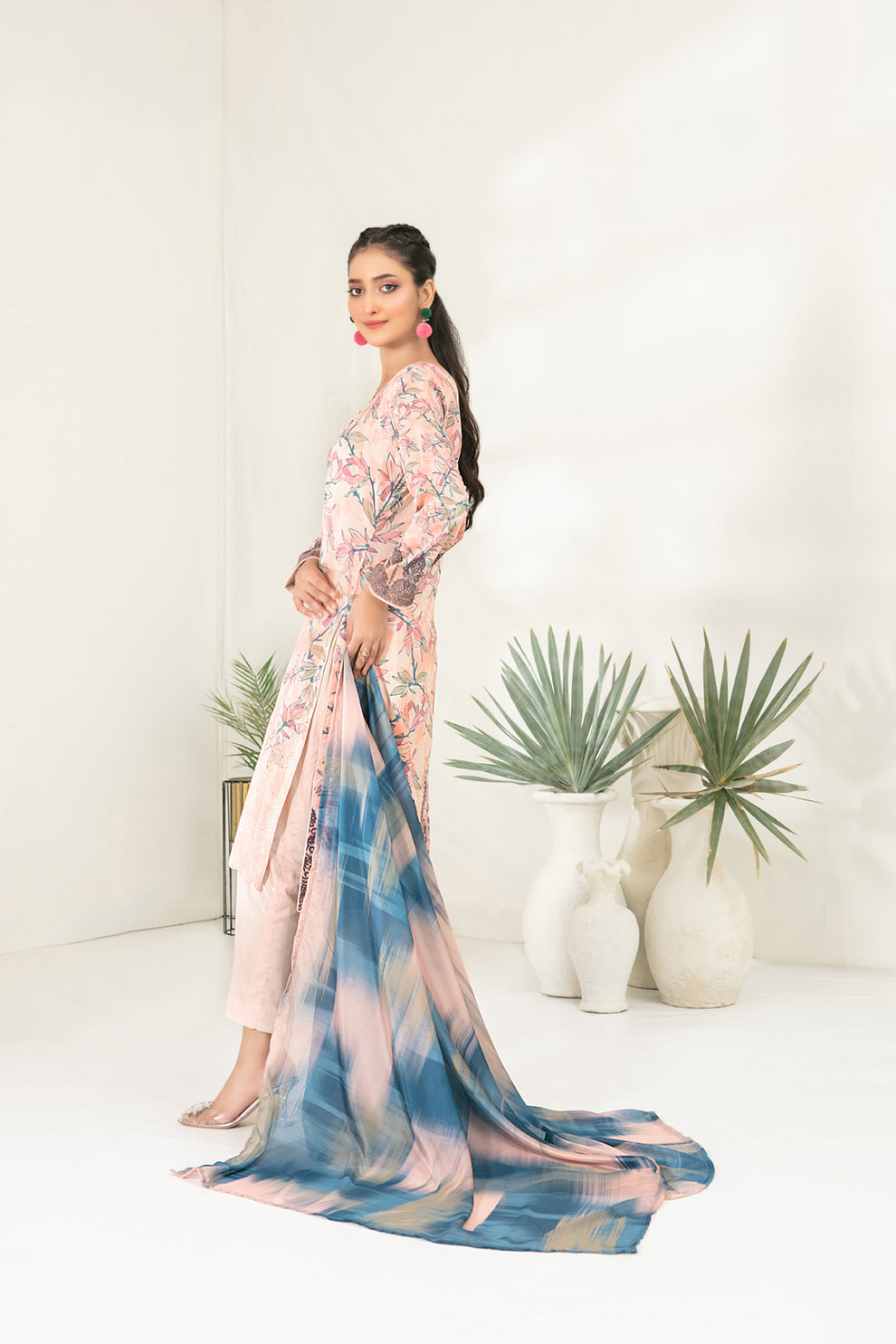 Fasha by Tawakkal Luxury Lawn Collection