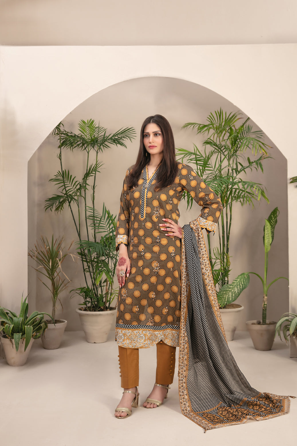 Ilarah By Tawakkal Embroidered Lawn Collection