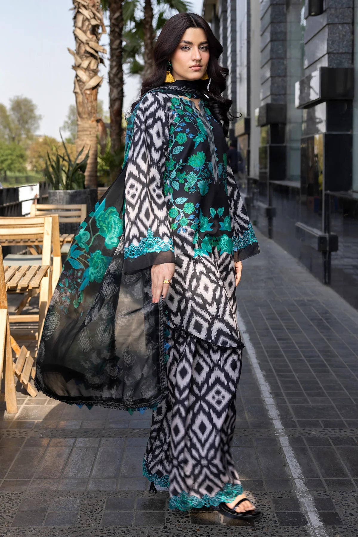 Charizma Embroidered Lawn Suit