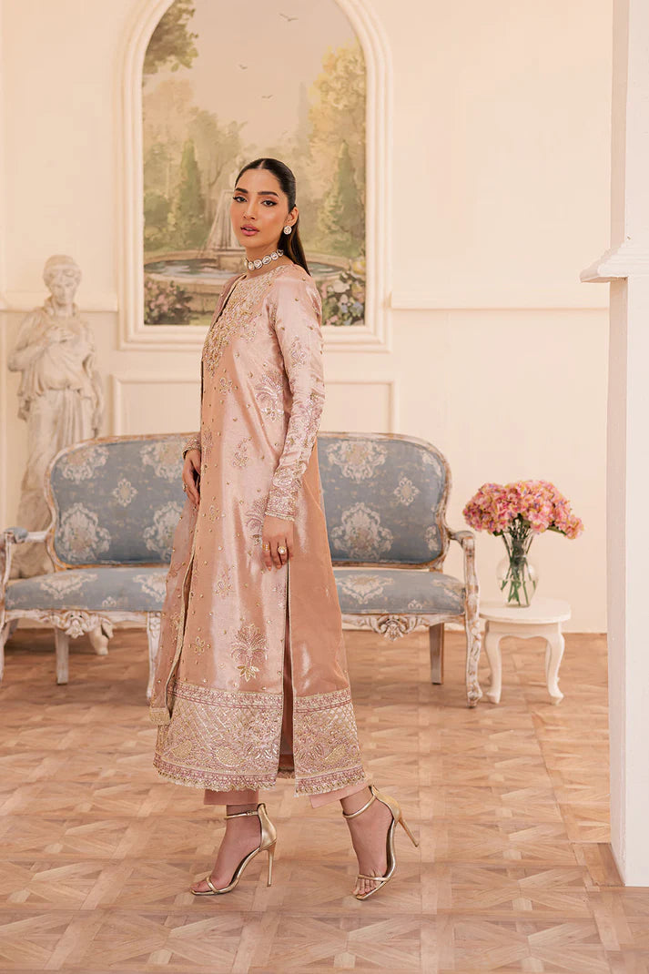 Suave By Emaan Adeel Luxury Formals Collection