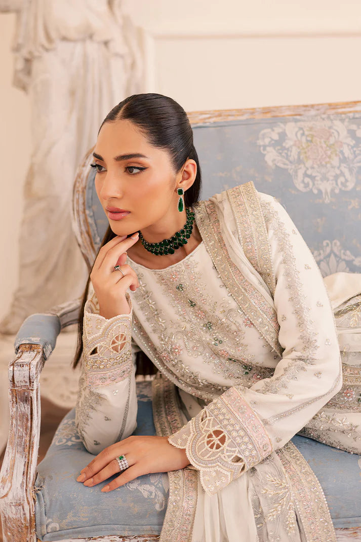 Suave By Emaan Adeel Luxury Formals Collection