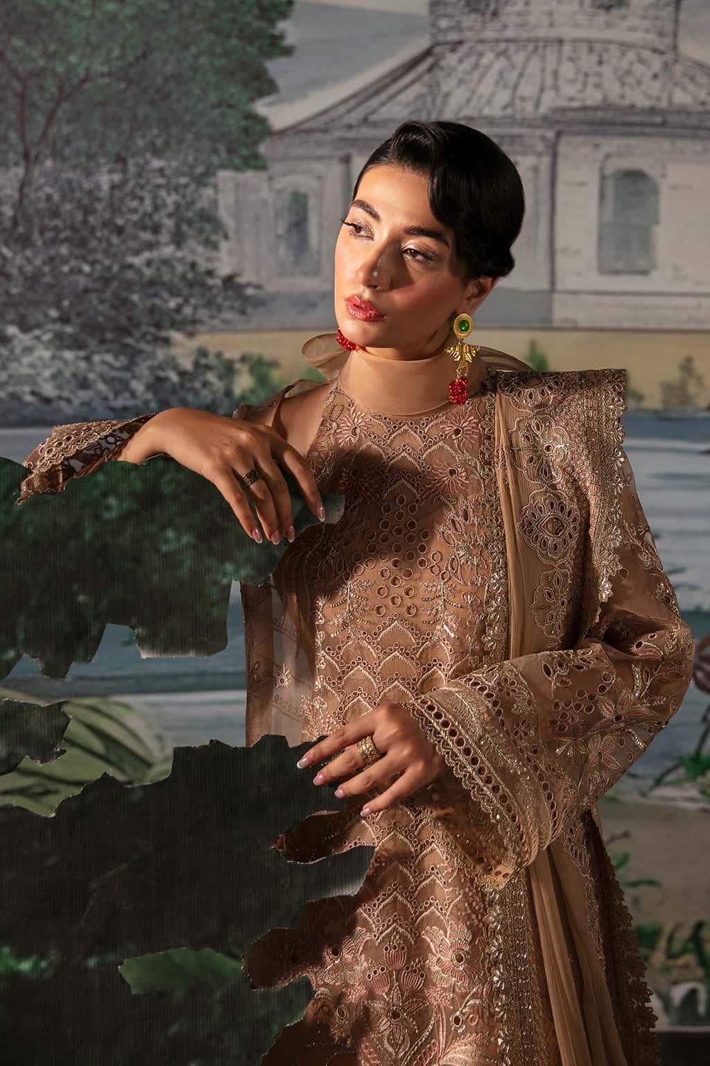 La Fuchsia by Afrozeh Premium Collection