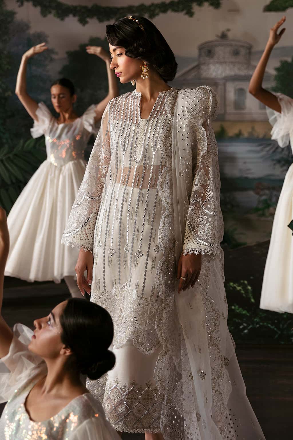 La Fuchsia by Afrozeh Premium Collection