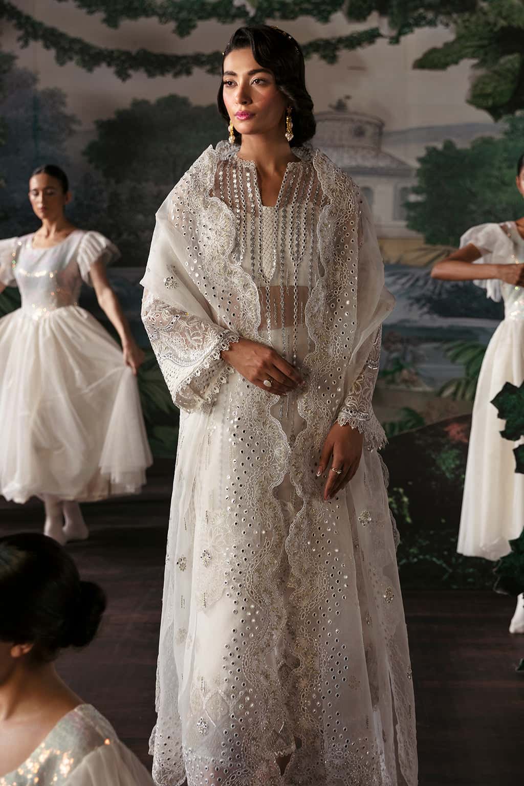 La Fuchsia by Afrozeh Premium Collection