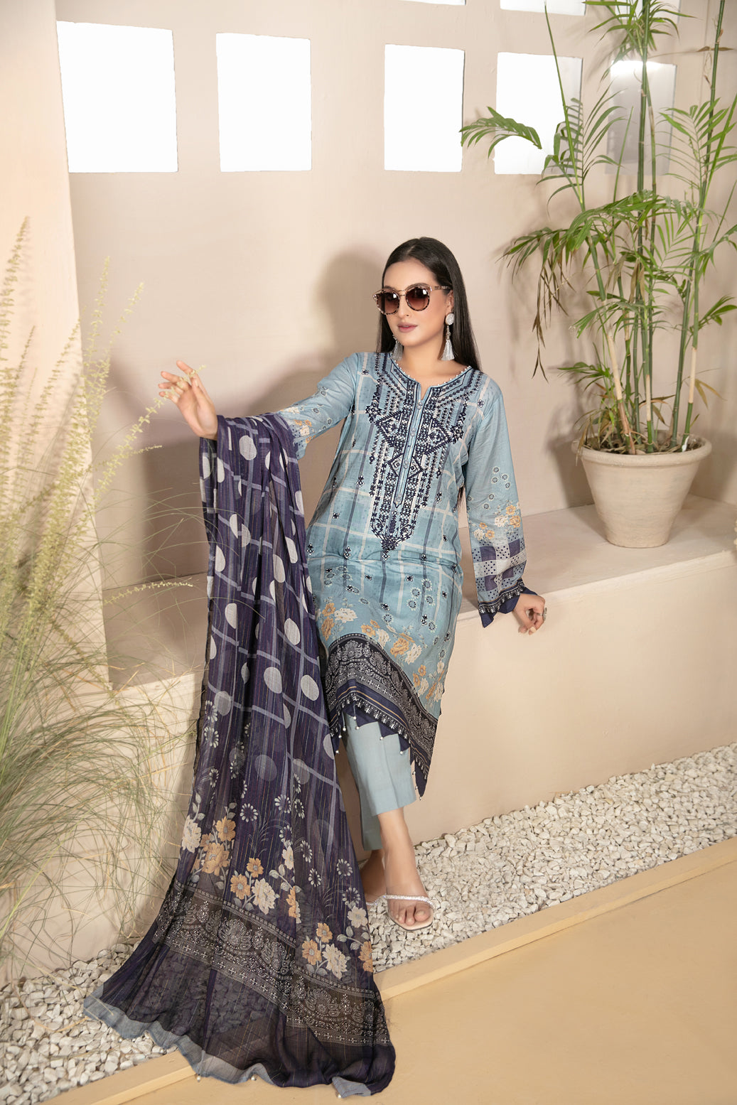 Avanti By Tawakkal Embroidered Lawn Collection