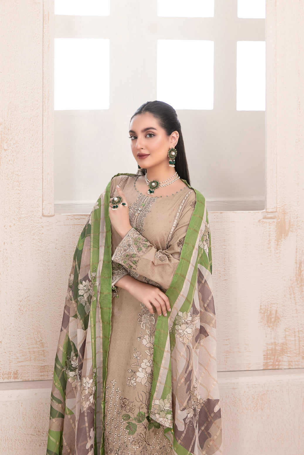 Maherooh By Tawakkal Embroidered Lawn Collection