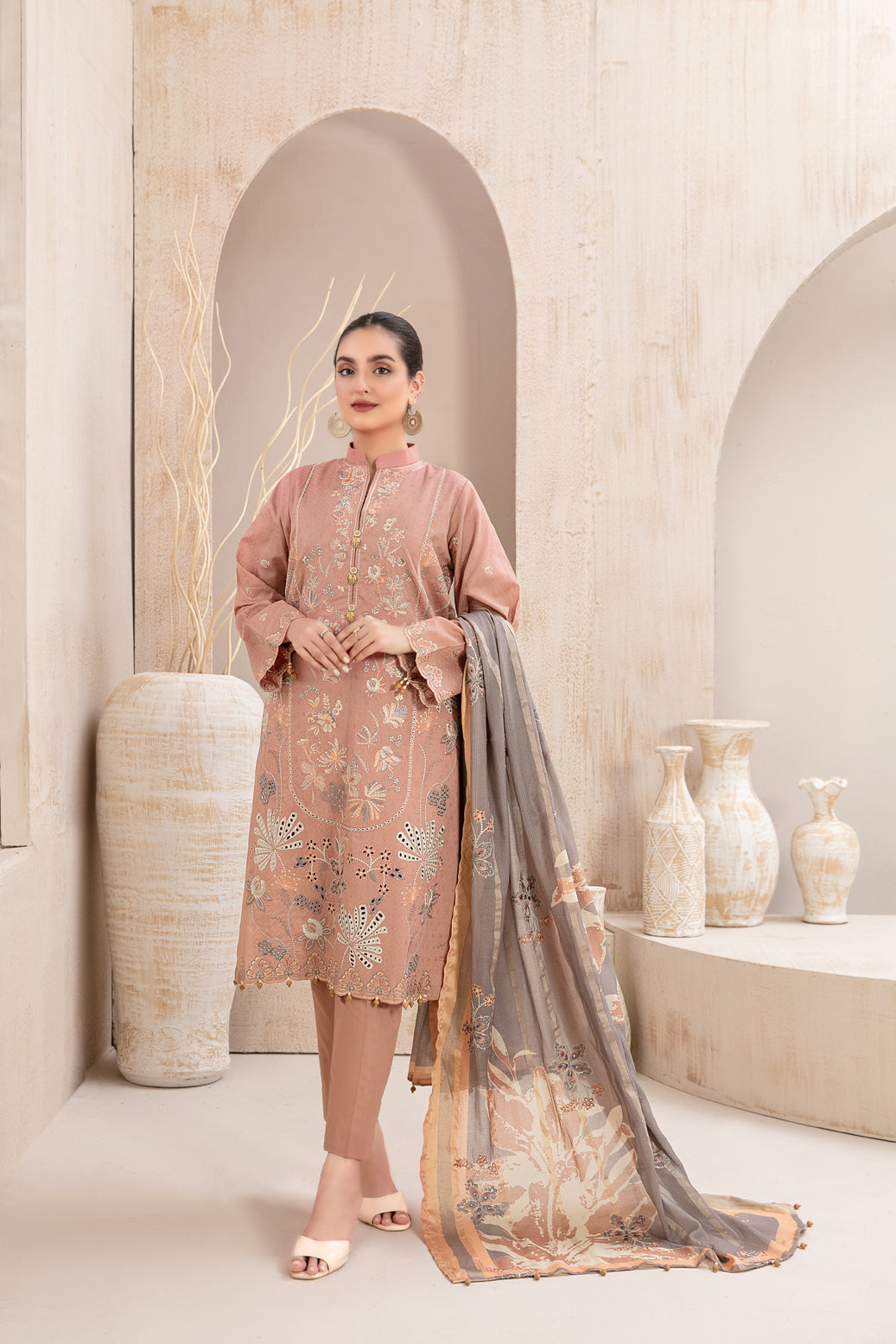 Maherooh By Tawakkal Embroidered Lawn Collection