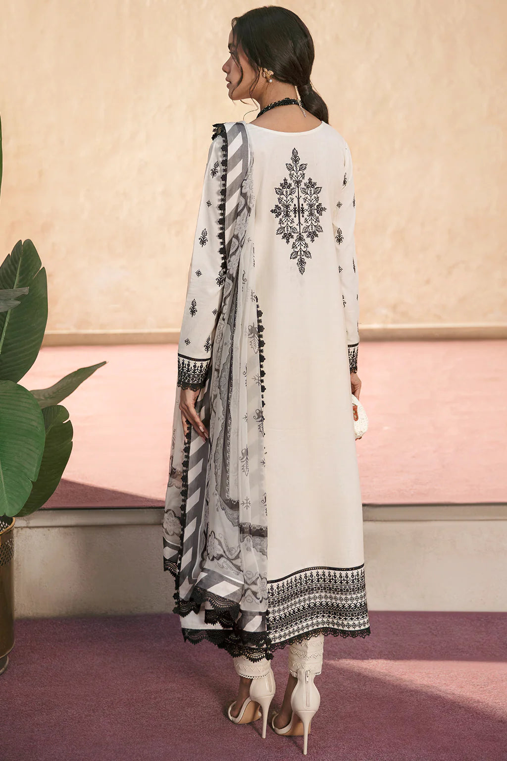 Lamhay By Afrozeh Embroidered Luxury Lawn Collection