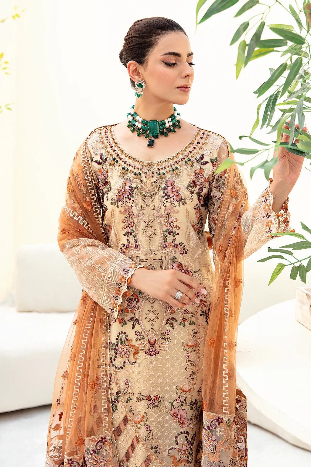 Minhal By Ramsha Luxury Collection