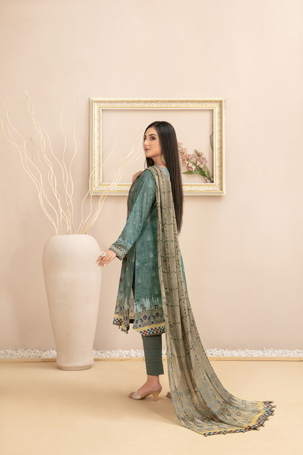 Avanti By Tawakkal Embroidered Lawn Collection