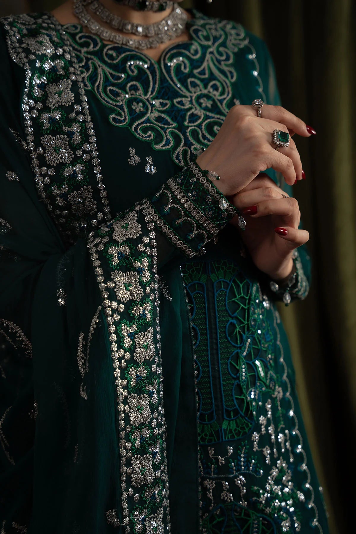 Elanora by Nureh Premium Collection