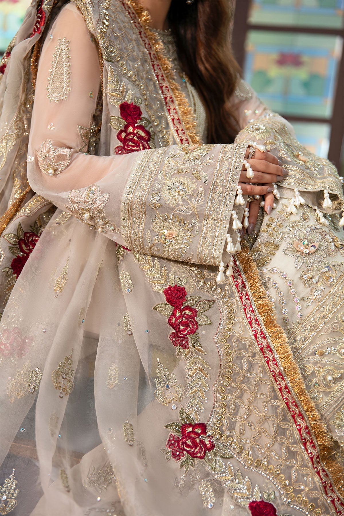 Jhoomro By Nureh Luxury Collection