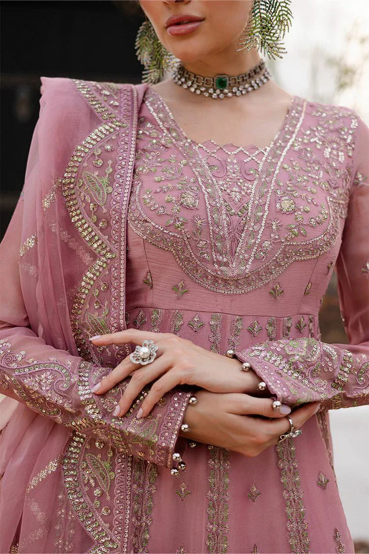 Noir By Freesia Maryum N Maria Formals Collection