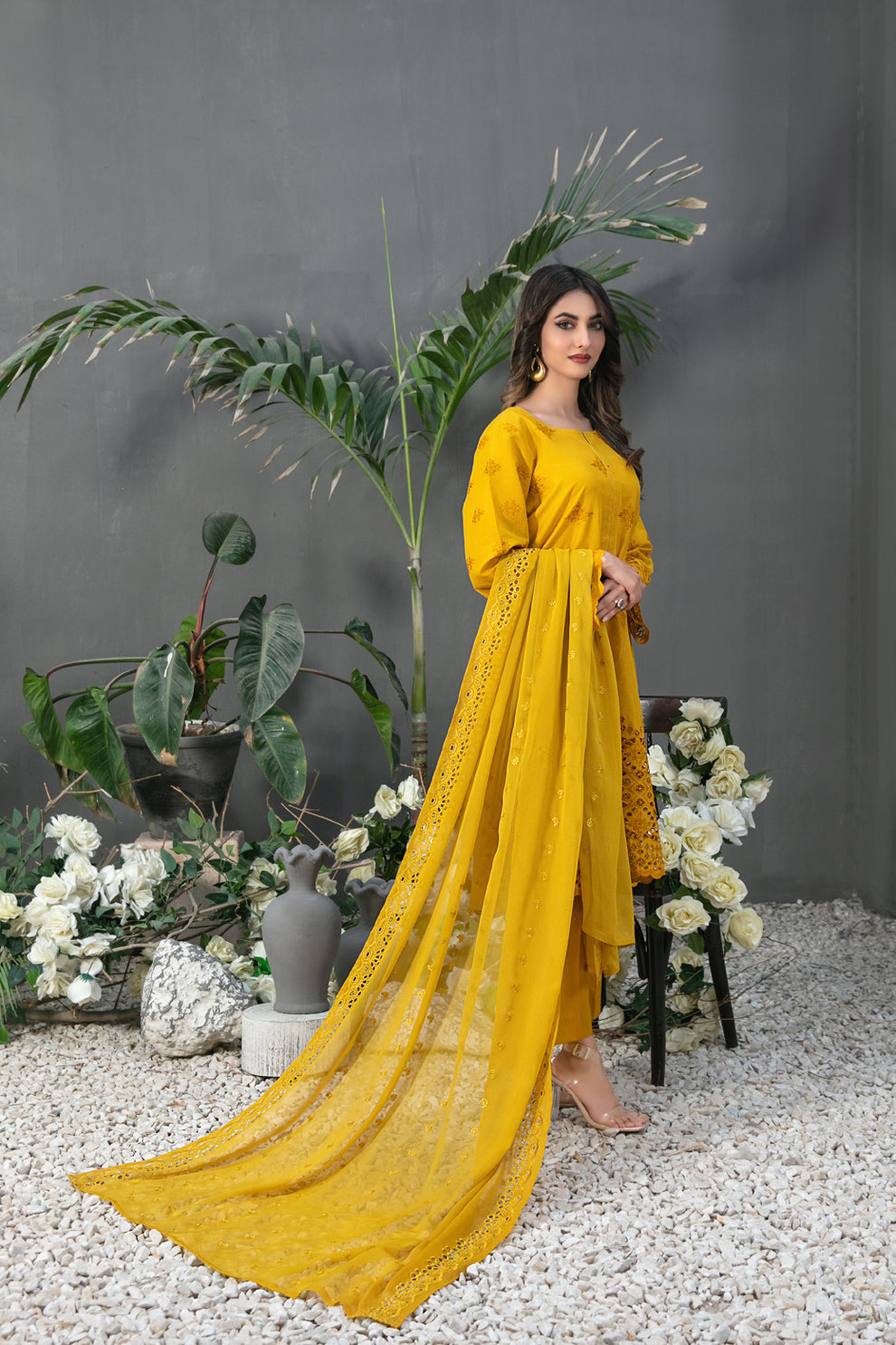 Meenah by Tawakkal Luxury Lawn Collection