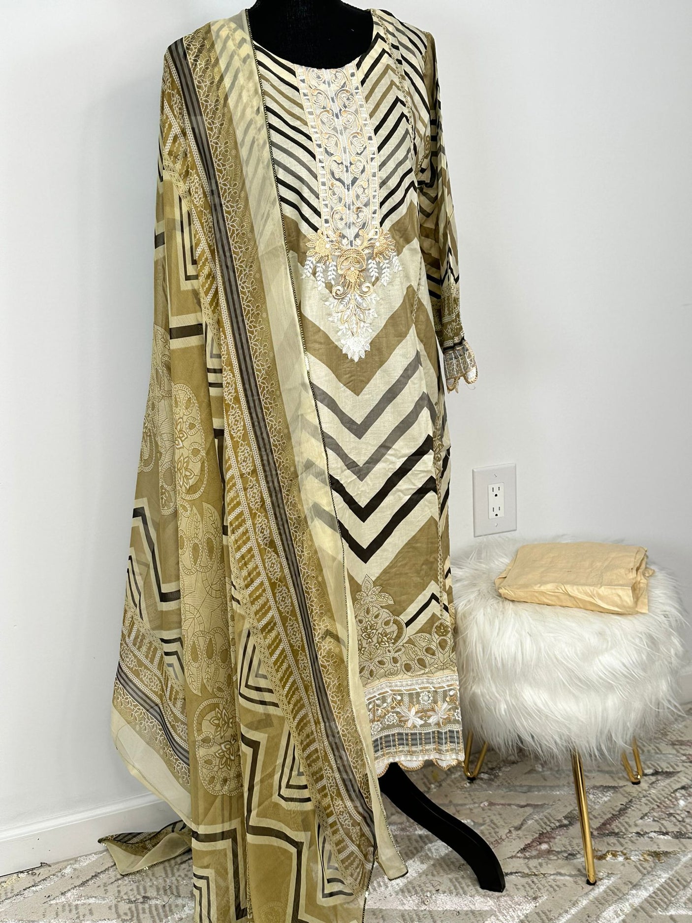 Pakistani Embroidered Lawn ready to ship