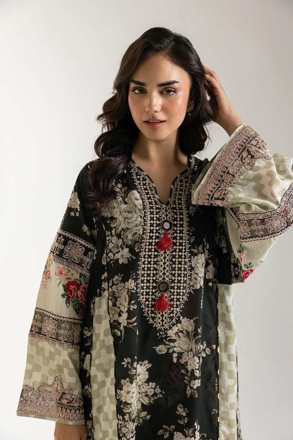 Ethnic Embroidered 2pc