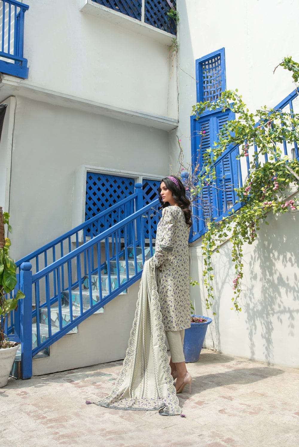 Mehray By Tawakkal Embroidered Lawn Collection