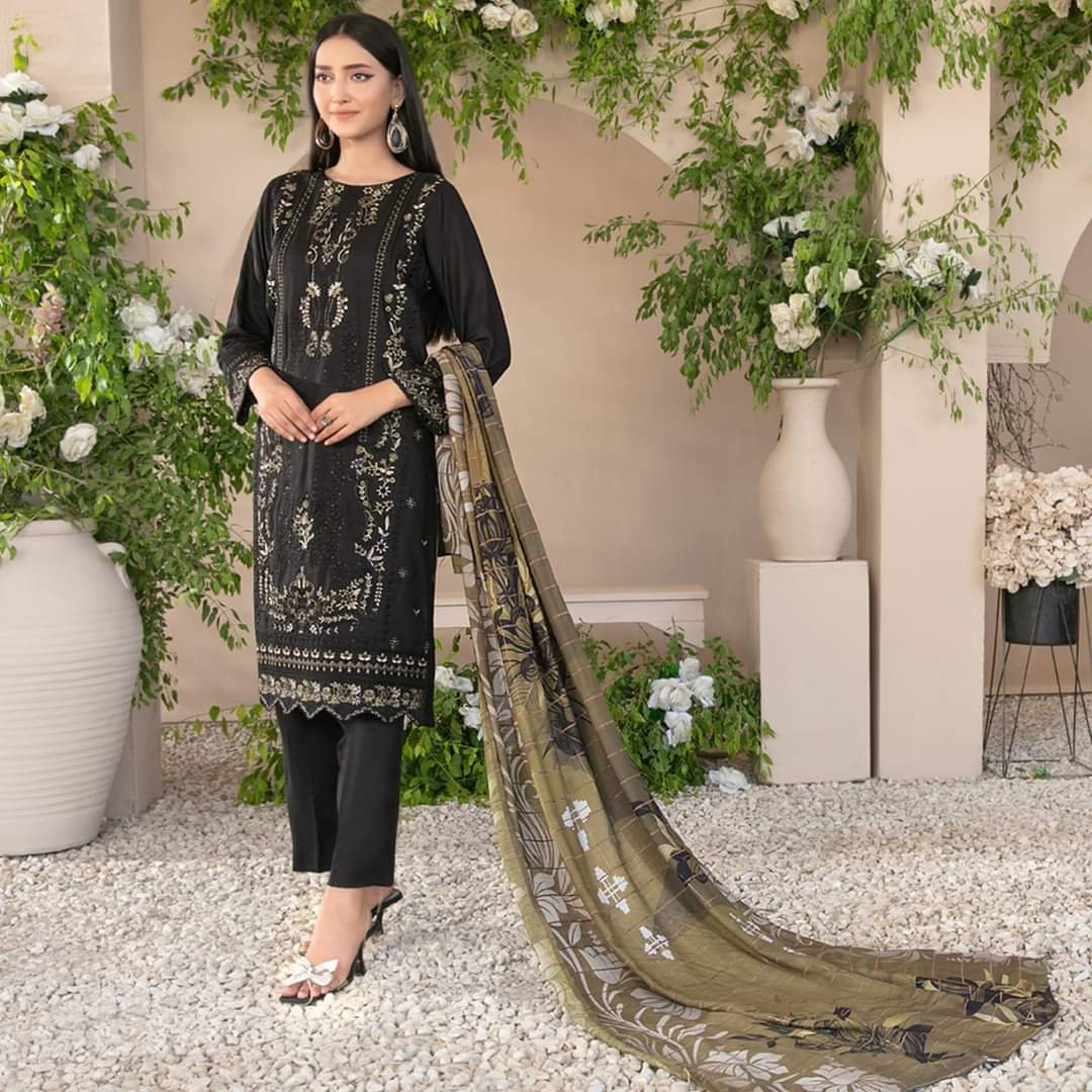 Dosra by Tawakkal Luxury Lawn Collection