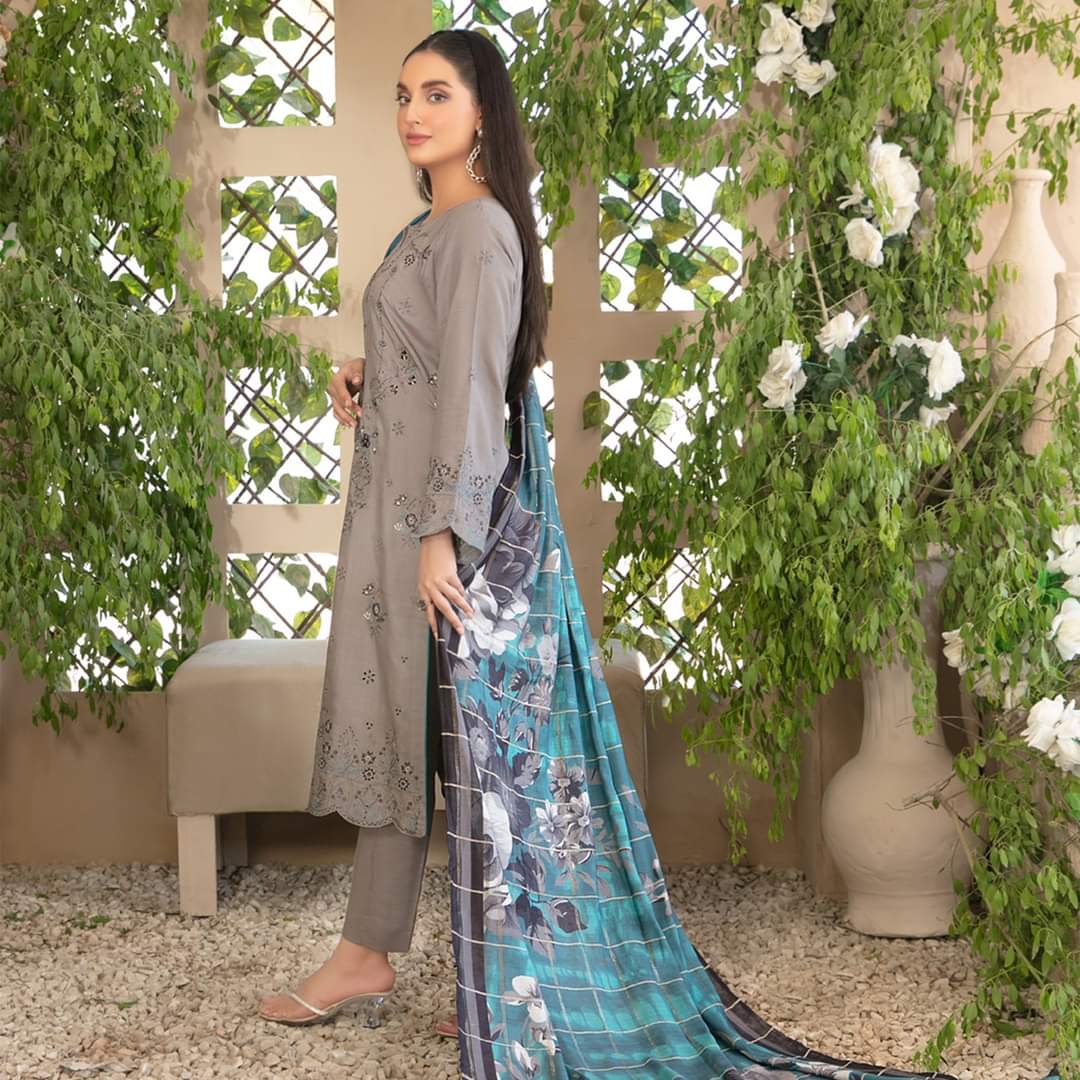 Dosra by Tawakkal Luxury Lawn Collection
