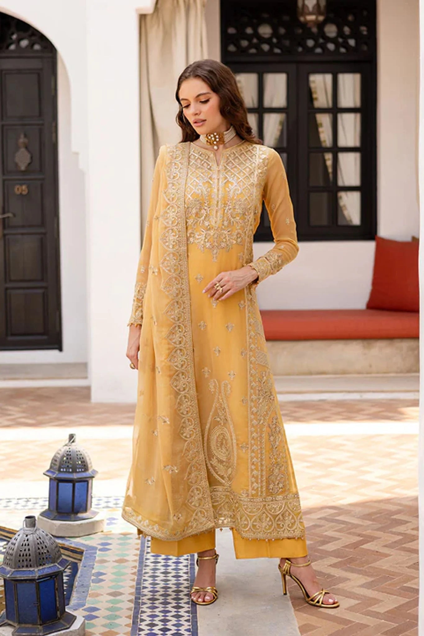 Noir By Freesia Maryum N Maria Formals Collection