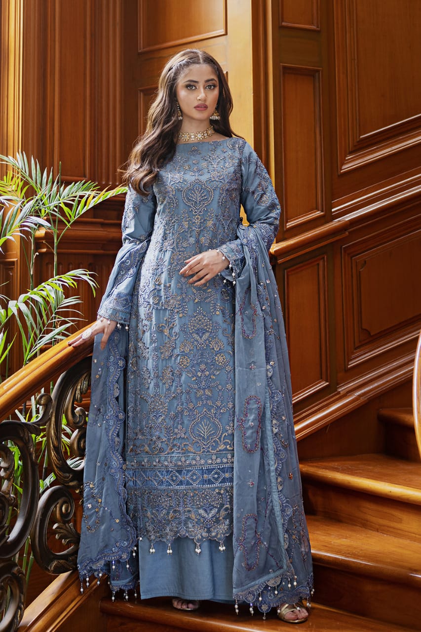 Emaan Adeel Luxury Collection