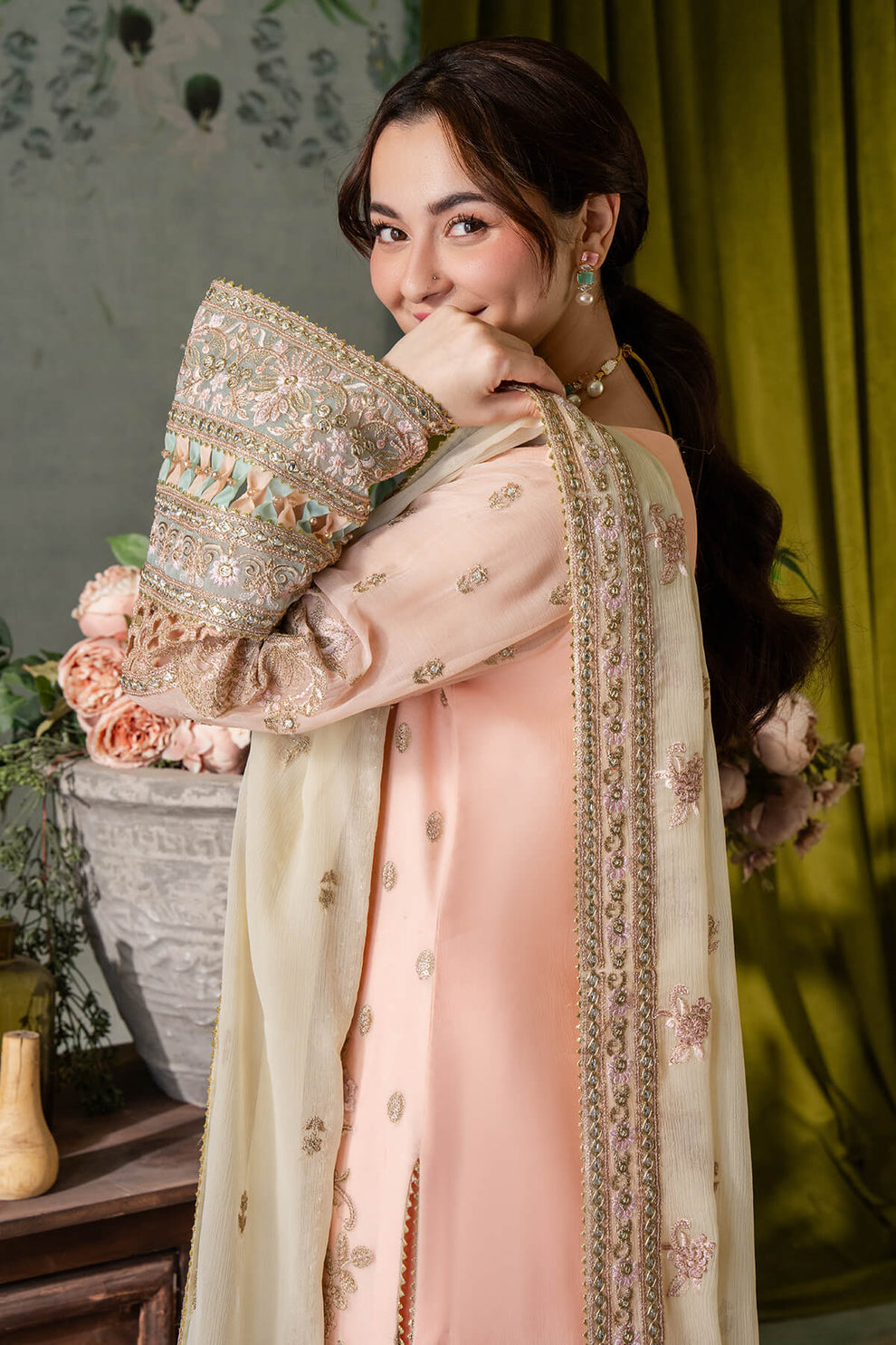 Naina by Imrozia Premium Collection