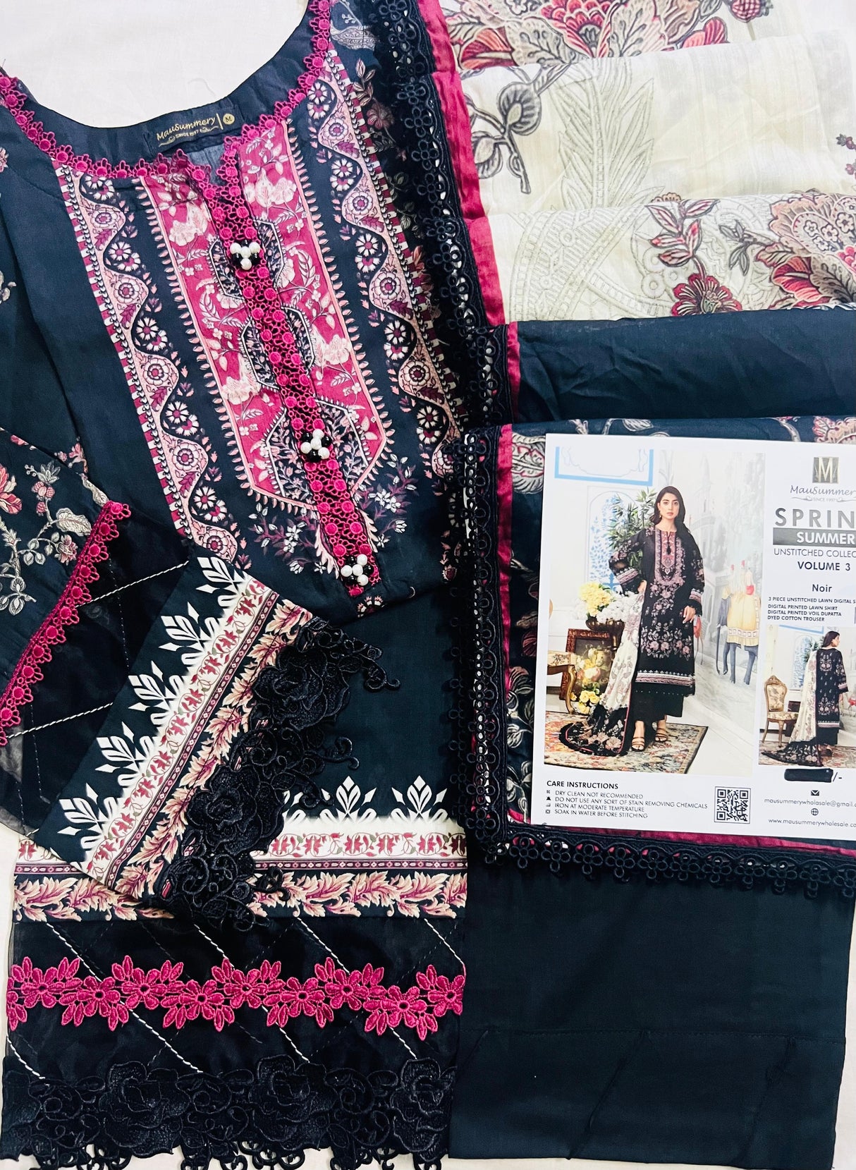 Mausummery Luxury Lawn Collection