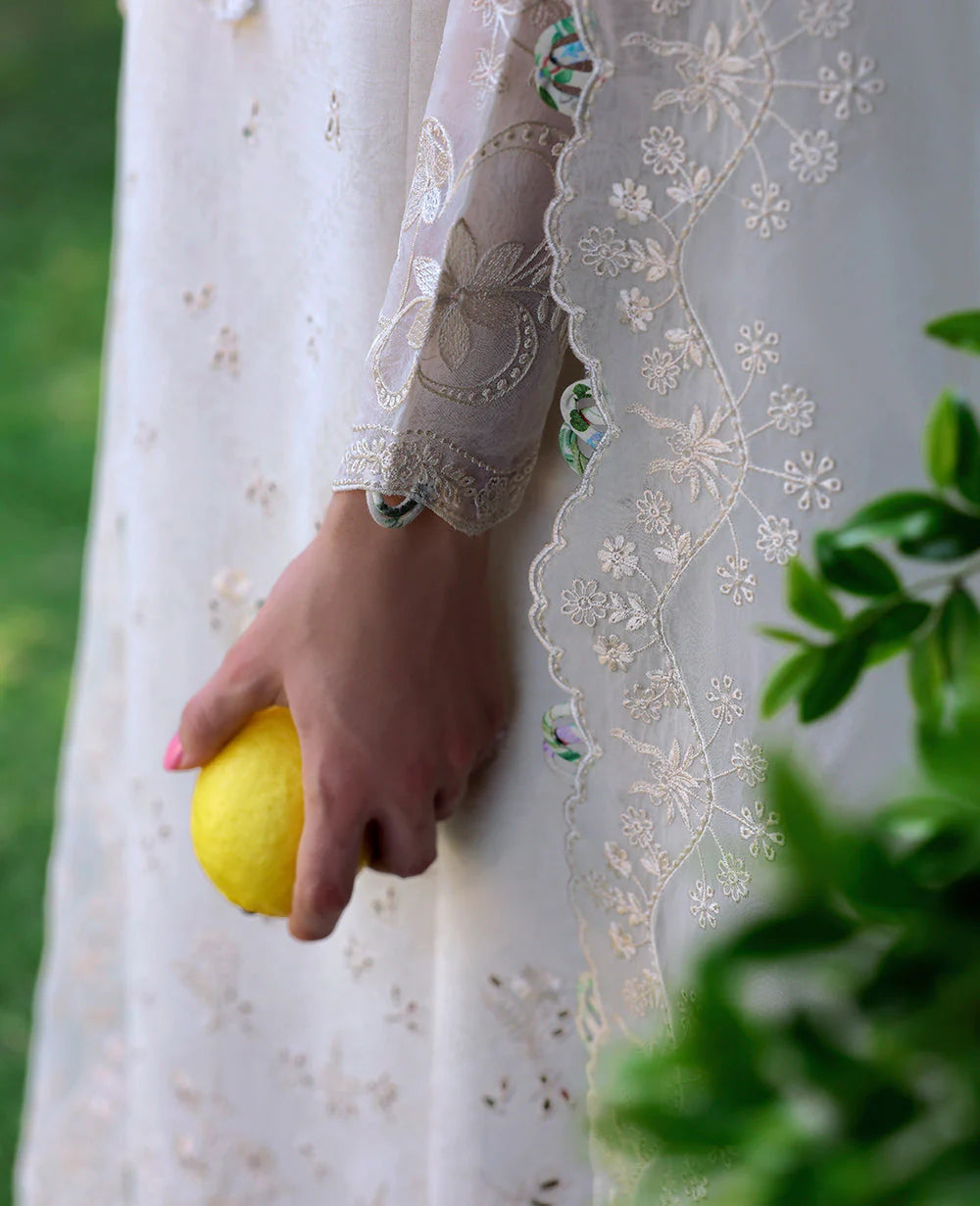 Republic Women’s Wear