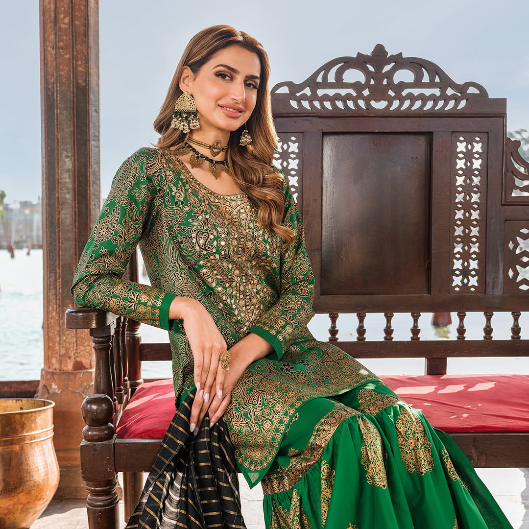 LimeLight 3 Piece Embellished Lawn