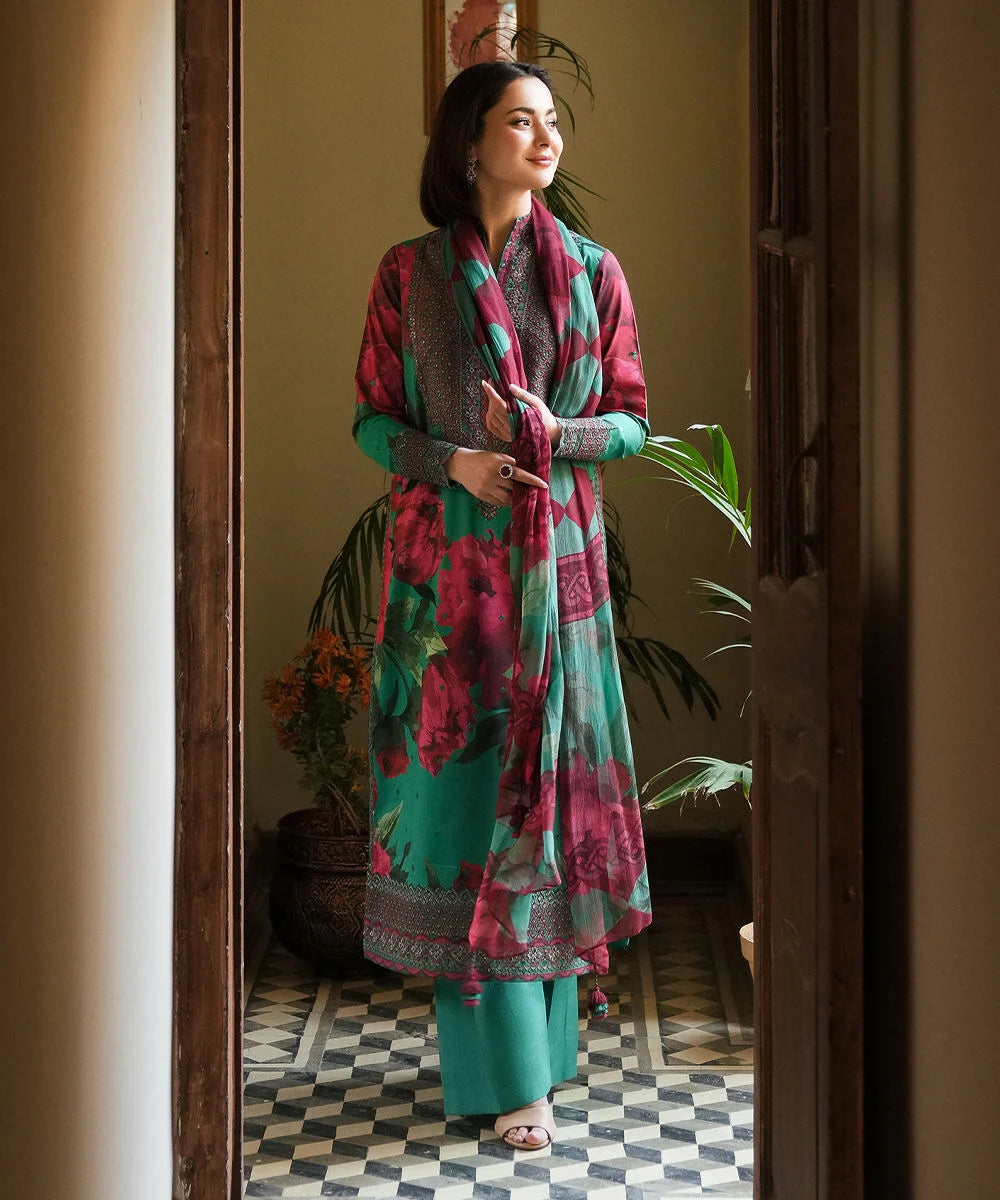 Sapphire Embroidered Lawn