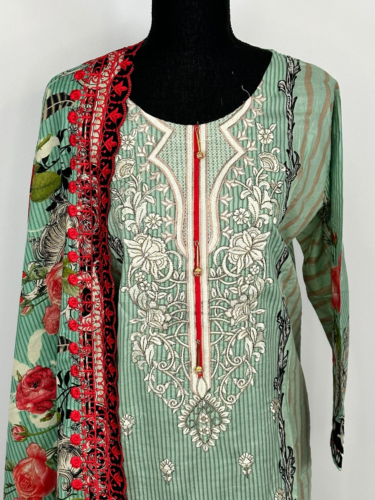Original Bin Saeed lawn embroidered cotton dupatta Collection