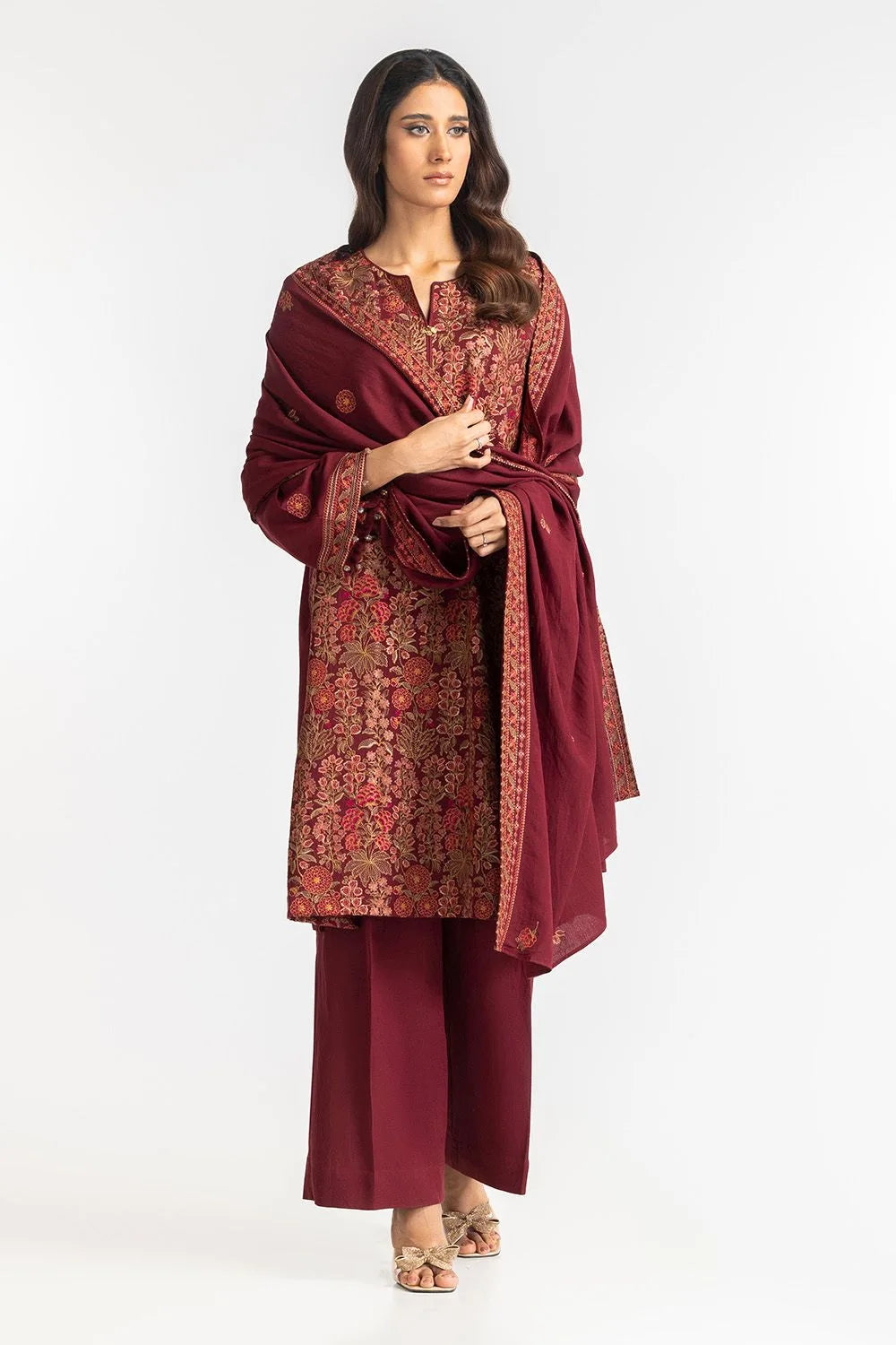 Gul Ahmed Karandi Embroidered Suit