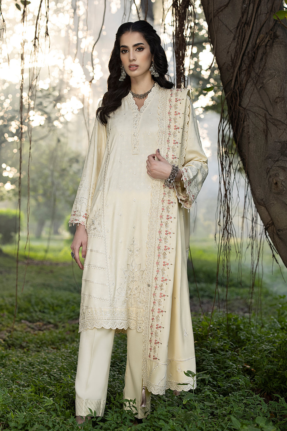 Lakhany 3pc Embroidered Suit