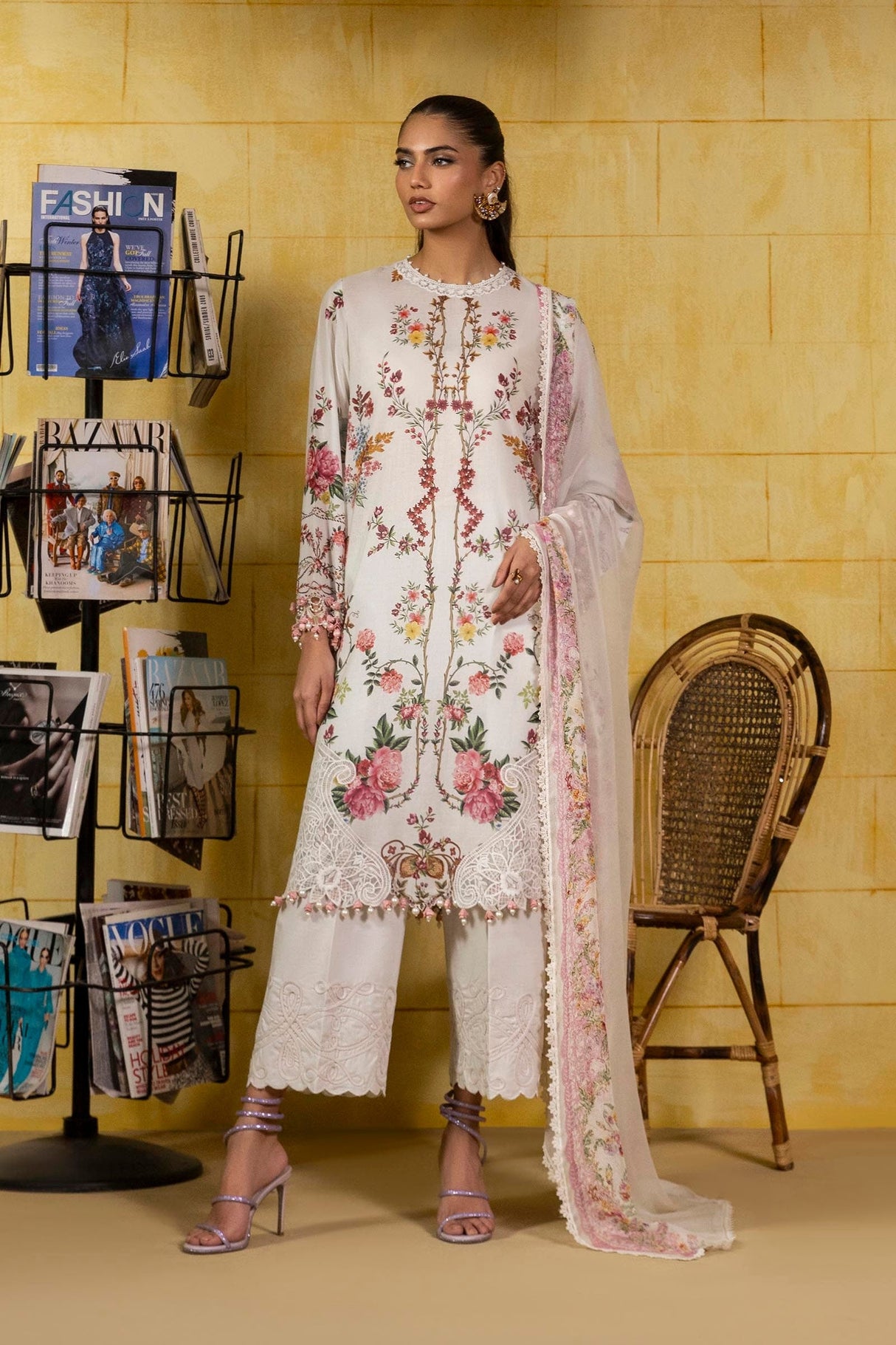 Muzlin by Sana Safinaz Luxury Collection