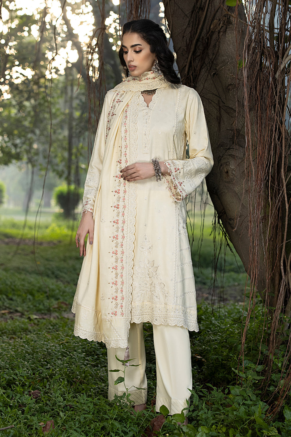 Lakhany 3pc Embroidered Suit