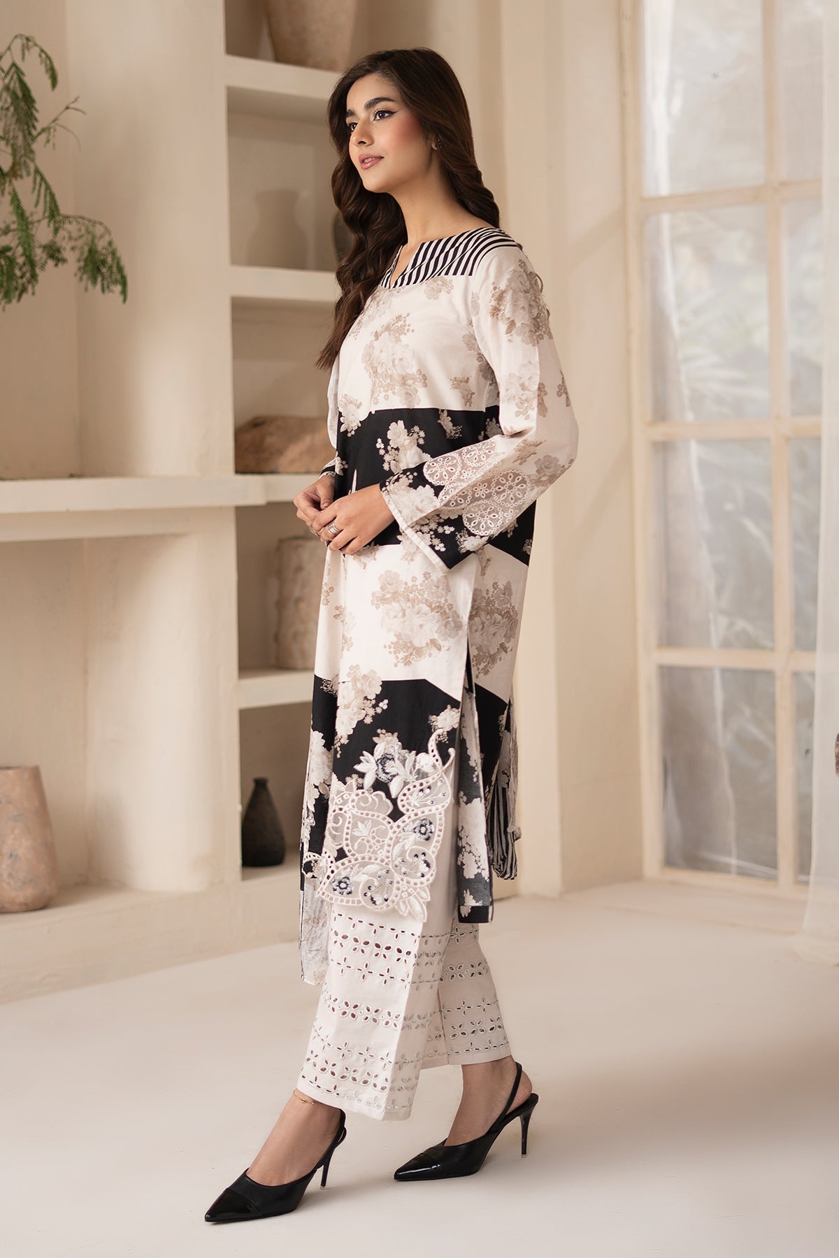 Charizma Luxury Embroidered Suit
