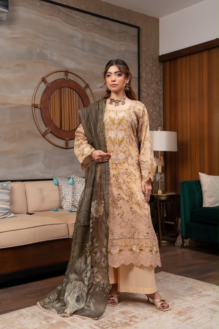 Mehreen By Munira Designer Graceful Heritage Lawn Suit