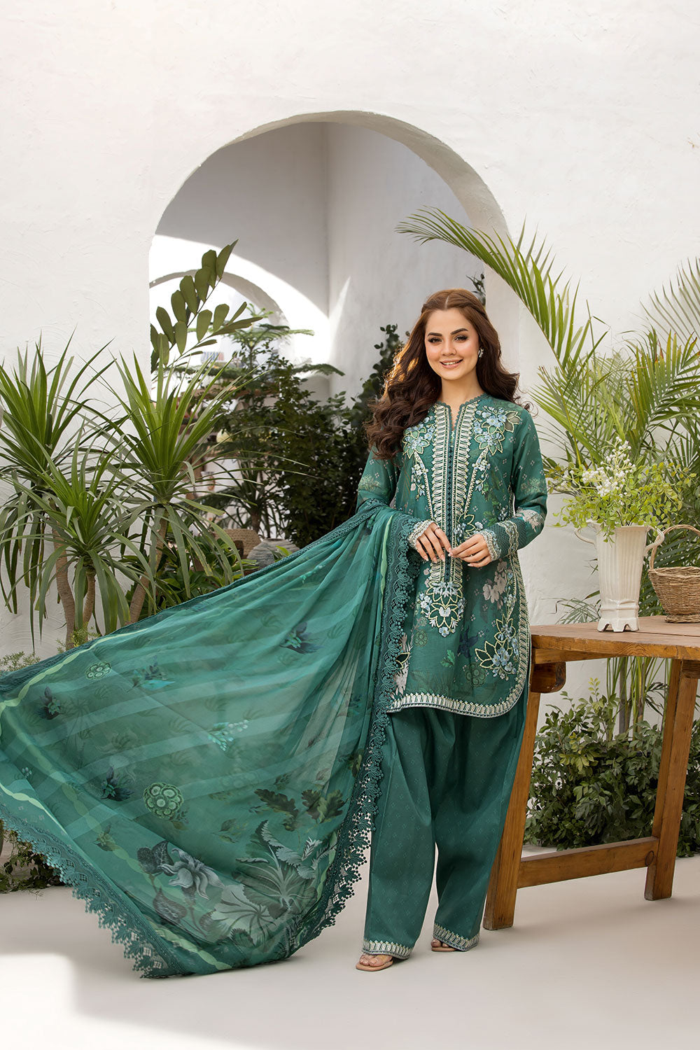 Sobia Nazir Luxury Lawn Collection