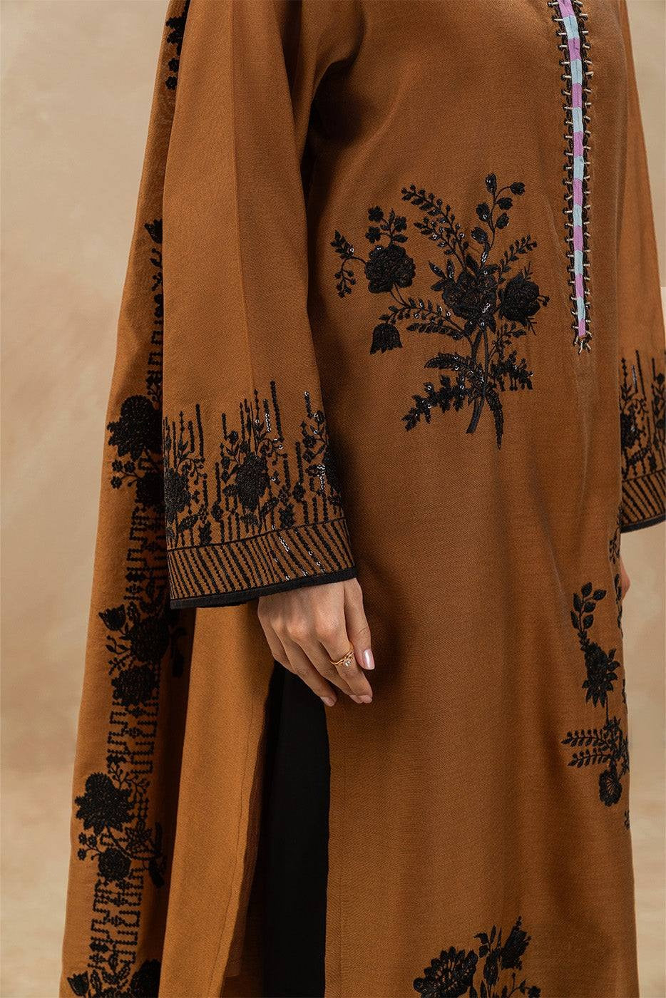 Beechtree Embroidered Suit 2 pc