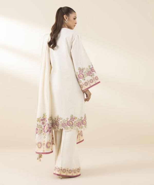 Sapphire Embroidered Lawn