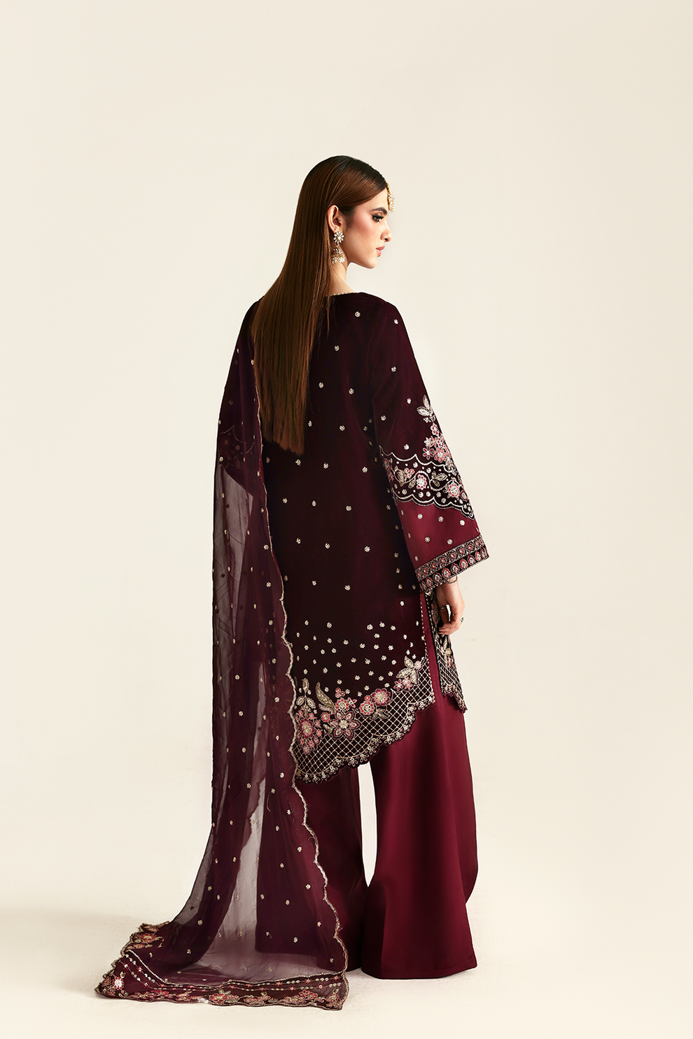 Zarposh by Emaan Adeel Luxury Collection
