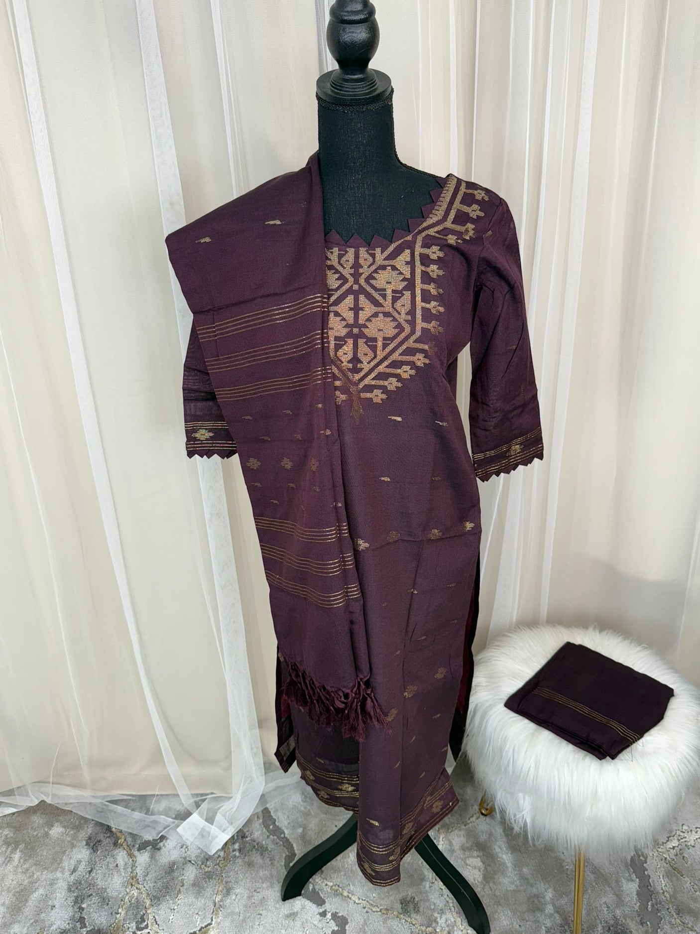 Bangladeshi Jamdani salwar kamiz
